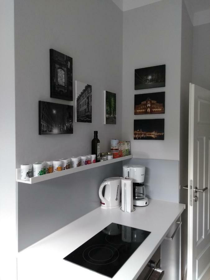 Mirabelle - Wohnen In Der Dresdner Neustadt เดรสเดน ภายนอก รูปภาพ