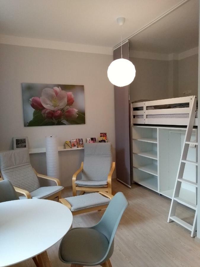 Mirabelle - Wohnen In Der Dresdner Neustadt เดรสเดน ภายนอก รูปภาพ